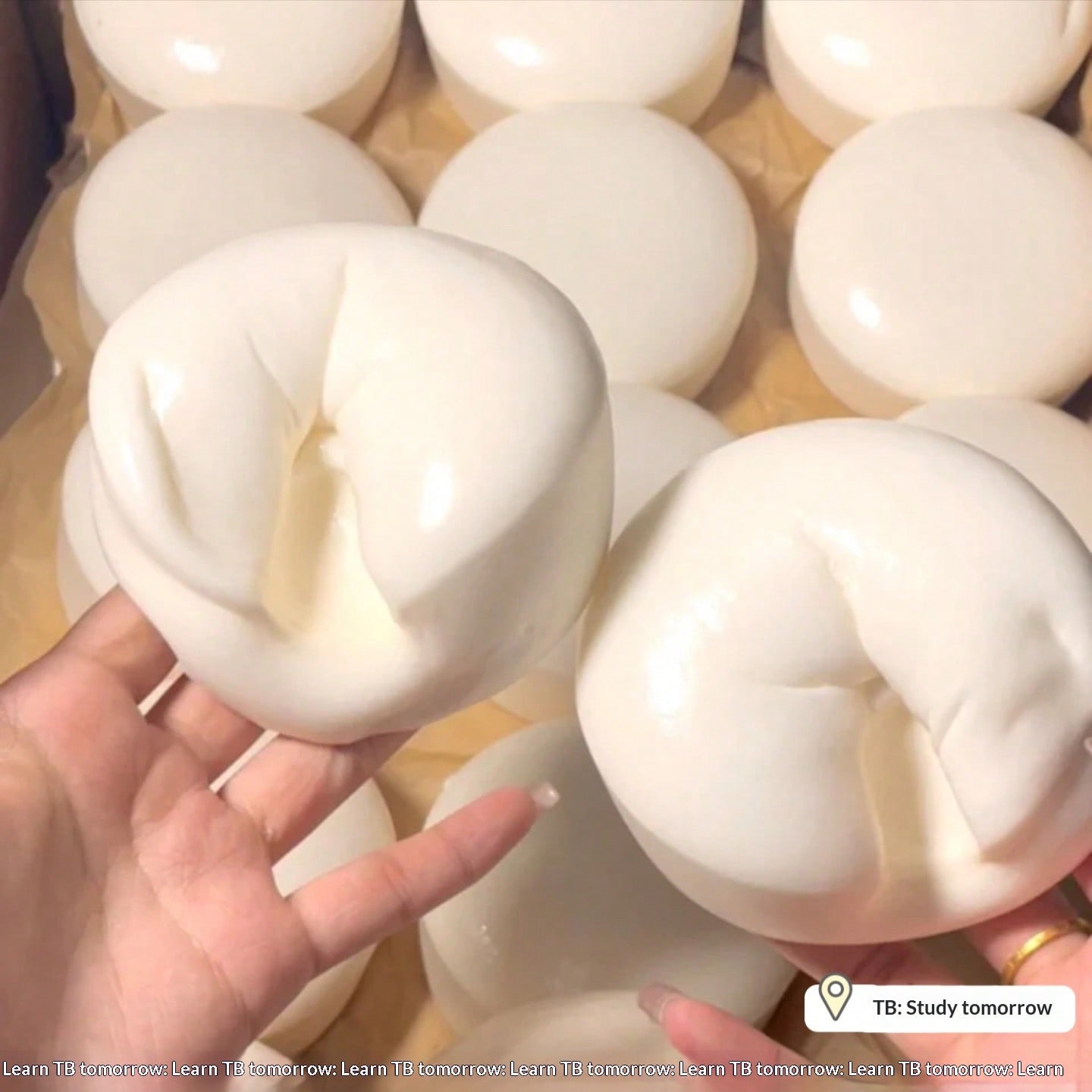 1PC Yogurt Cake Squishy Toy, P - Baby Food Yogurt 评论和价格